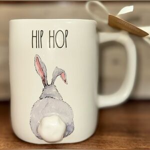 Super Cute ๐ฅฐ Rae Dunn Easter ๐ฃ Bunny ๐ฐ HIP HOP Ceramic Mug Spring 3D Tail - New